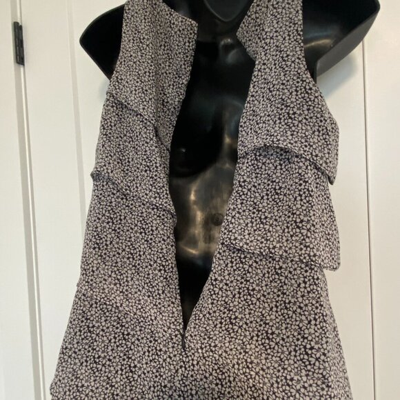CJ Christopher& Banks Tiered Ruffle Layered Sleeveless Short Dress Size 4 - Picture 6 of 7